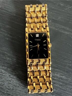 Vintage Caravelle by Bulova Women’s Gold Tone Watch w Diamond Japanese Quartz